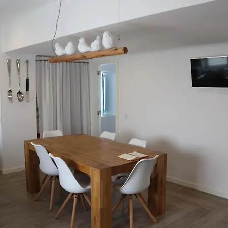 Beach House Guincho *