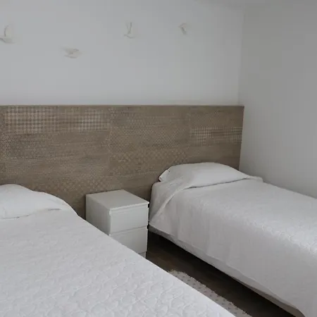 Beach House Guincho